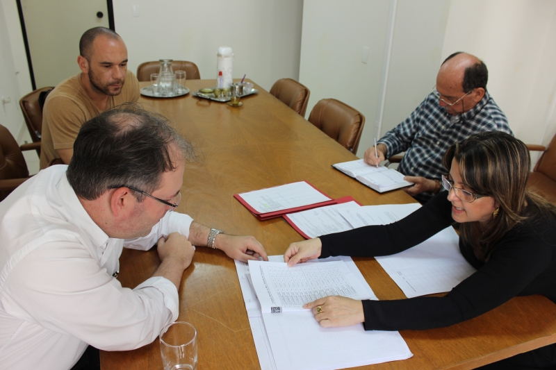 Reunião discute realização do Folianópolis