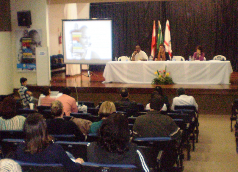 Seminário Regional da Saúde Integral da População Negra é realizado em Florianópolis