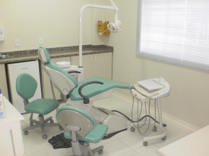 Prefeitura inaugura laboratório de prótese dentária