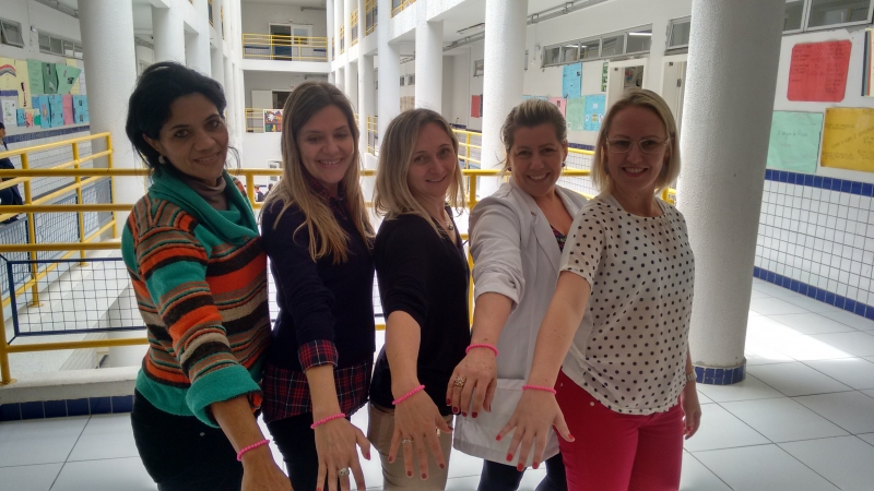 Pulseiras na luta contra o câncer de mama