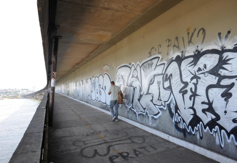 FLORAM contribuirá para revitalização da Passarela da Ponte Pedro Ivo Campos