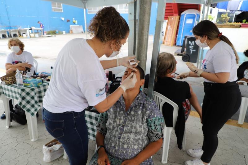 PMF promove mais um sábado com ações para pessoas em situação de rua 