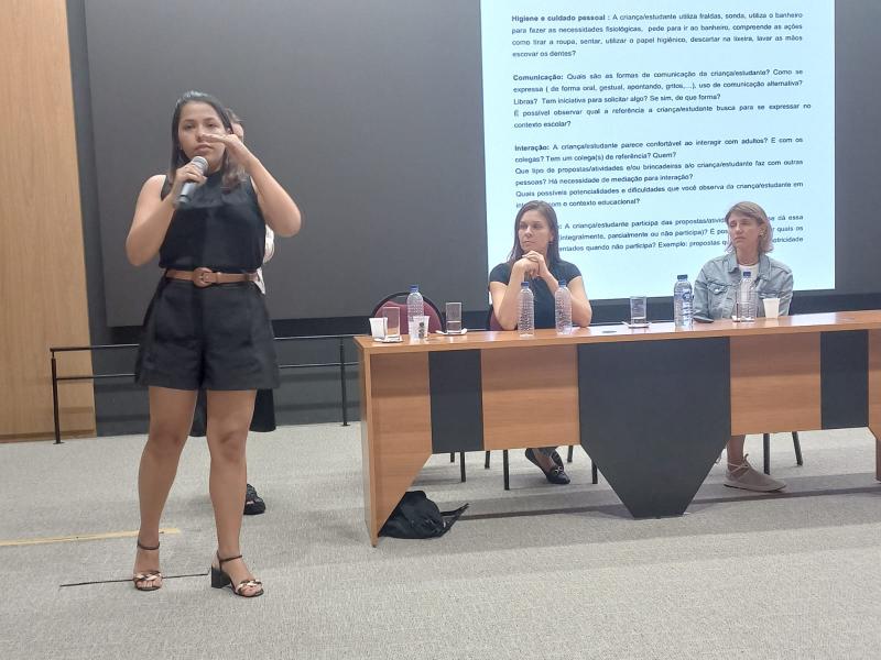 Experiência de formação continuada sobre educação inclusiva de Florianópolis é selecionada para Congresso Nacional  