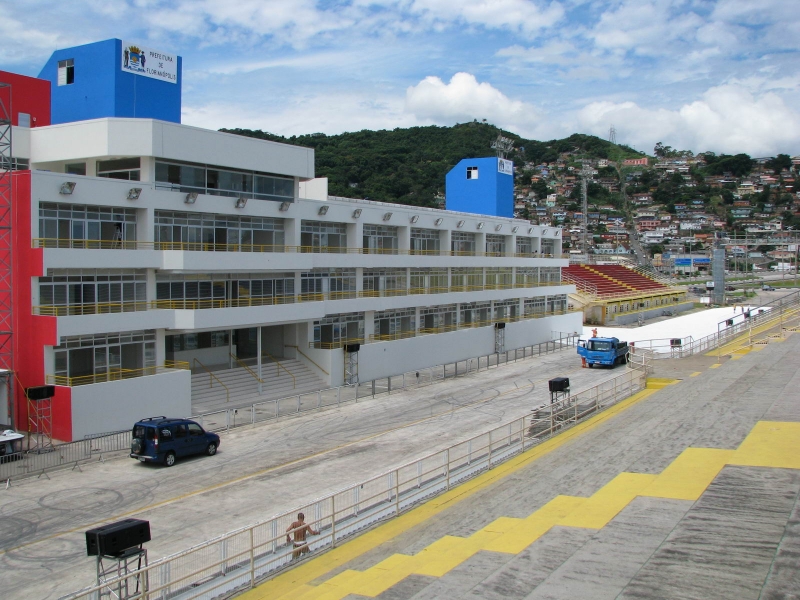 Passarela Nego Querido recebe últimos ajustes