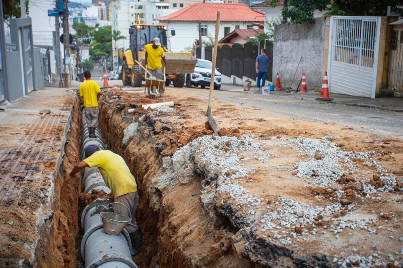Prefeitura revitaliza cinco vias para implantação do Projeto Formiguinha