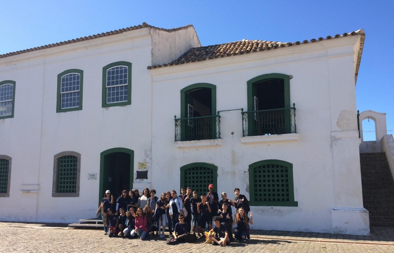 Estudantes de Florianópolis conferem in loco República Juliana 