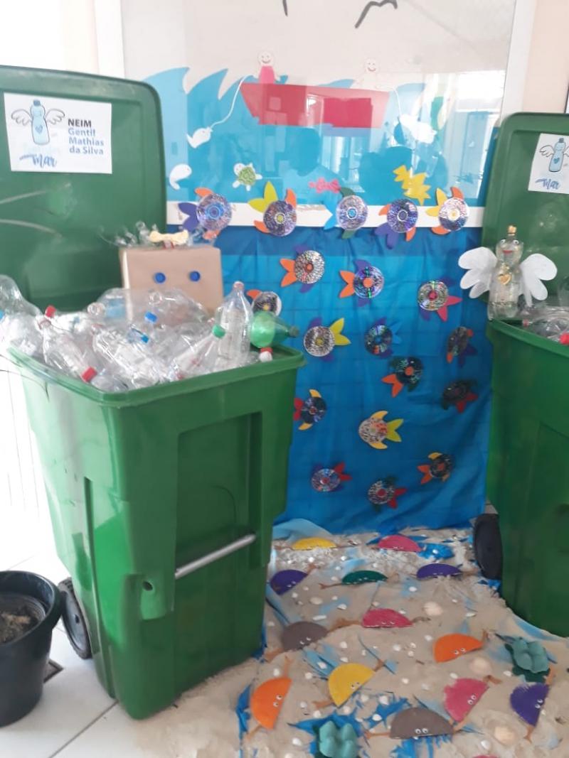 Alunos da rede municipal recolhem mais de 30 mil garrafas PET 