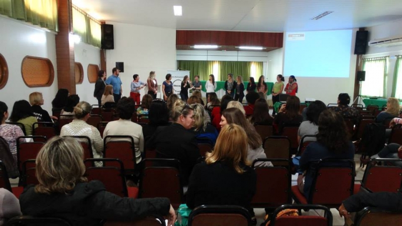 Reunião discute eleições diretas nas escolas 