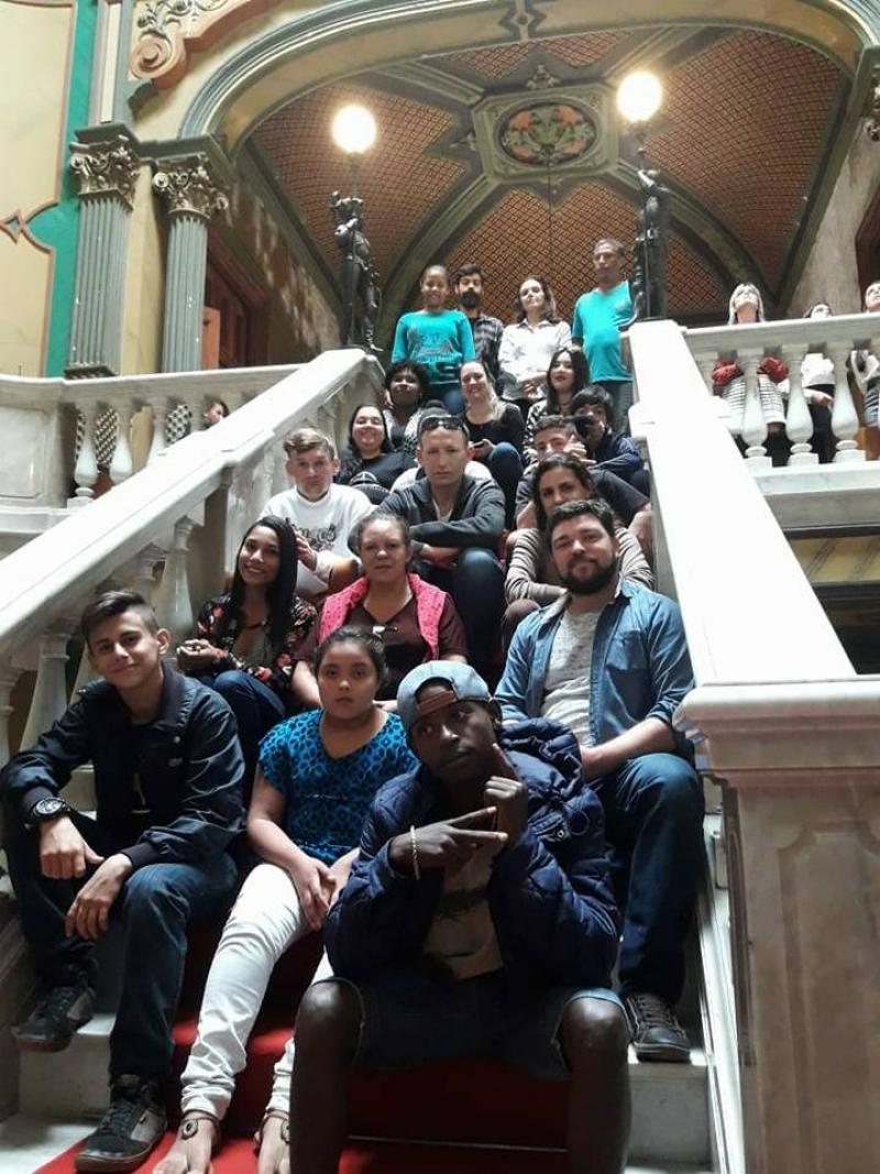 EJA Ilha-Continente promove sessão de cinema para comunidade 