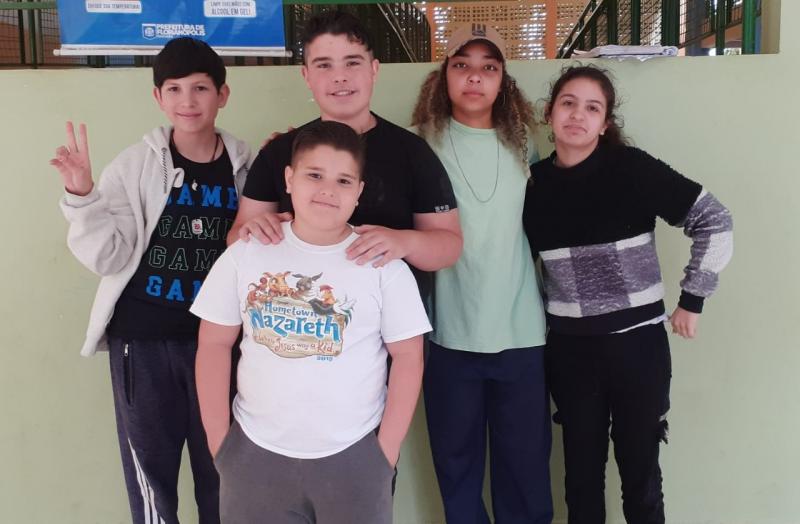 Florianópolis tem uma rede de ensino municipal com estudantes de 45 nações