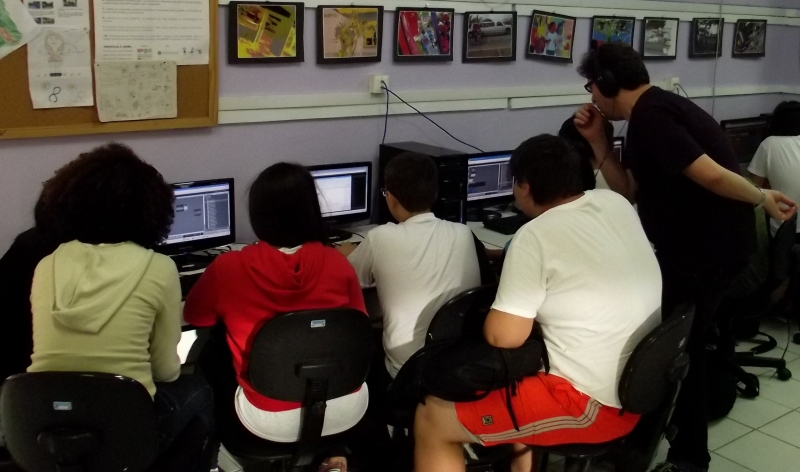 Alunos da rede municipal viram DJs