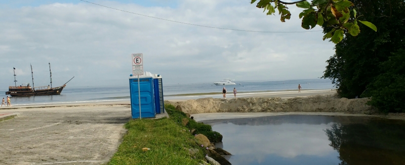 Reposição da faixa de areia detém avanço do rio