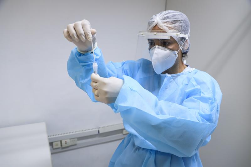 PMF começa a distribuir senhas em pontos de testagem contra Covid-19