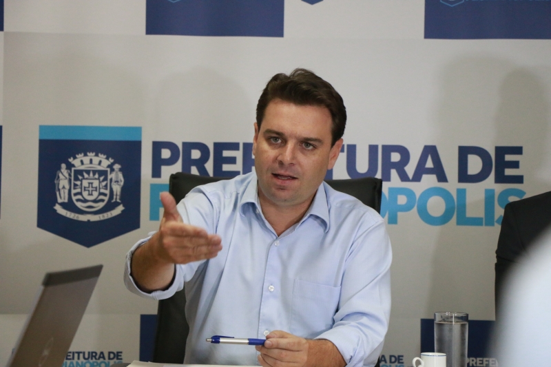Carnês do IPTU começam a ser distribuídos