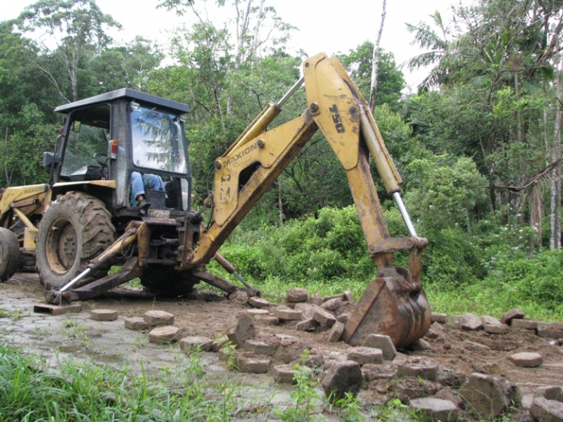 Demolição em grande área do Rio Tavares continuará na quinta-feira
