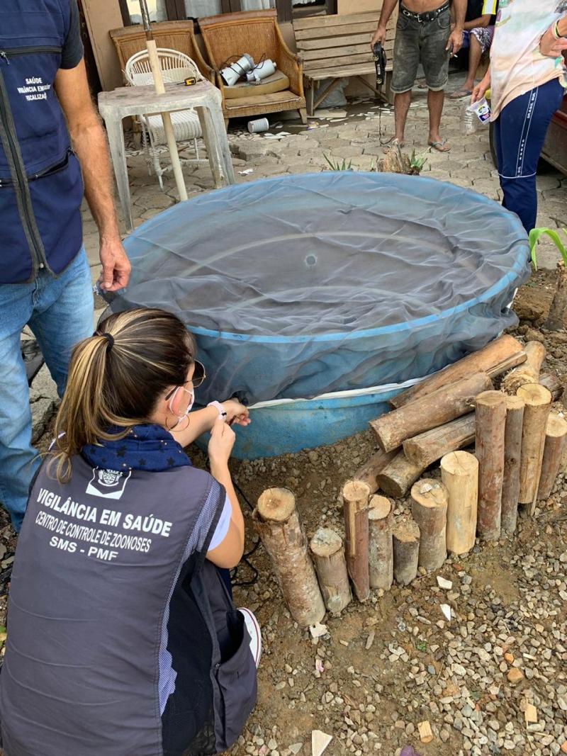 Com a ajuda de drone equipes da Prefeitura encontram 5 casas com focos de dengue em Canasvieiras 
