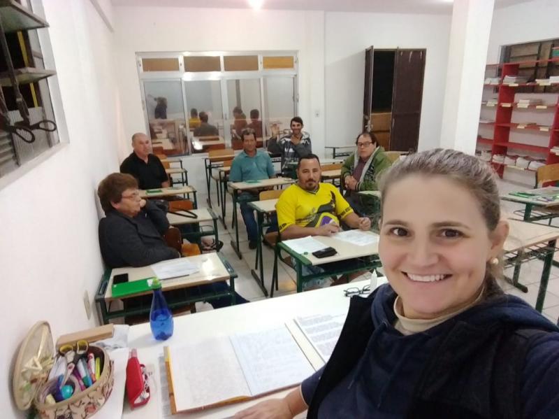 Prefeitura de Florianópolis bate recorde com implantação de polos da EJA