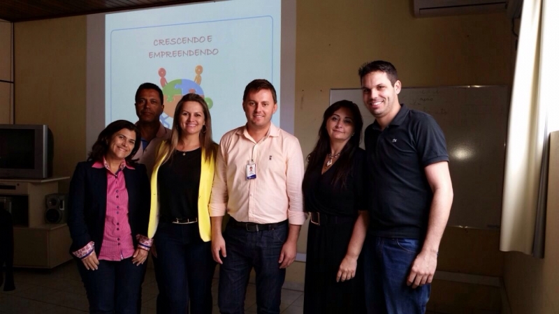 Assistência Social e Sebrae formalizam parceria