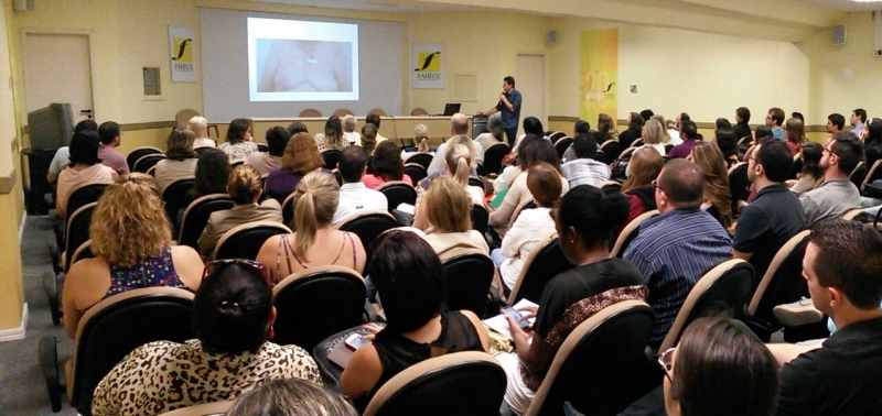 Telessaúde zera fila para dermatologia