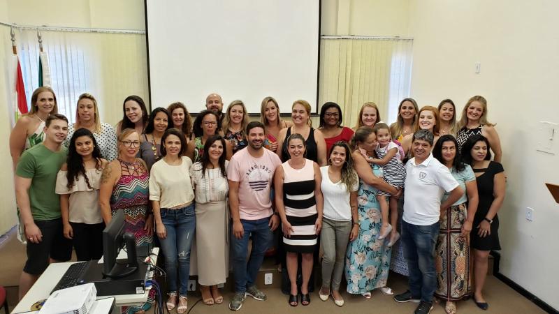 Posse dos novos Conselheiros Tutelares aconteceu nesta sexta-feira 