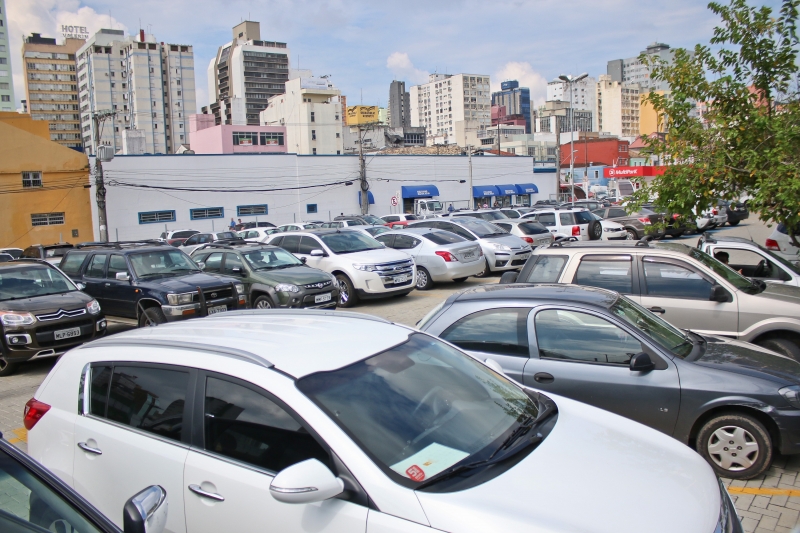 Carnaval: Procon vai coibir abusos em estacionamentos