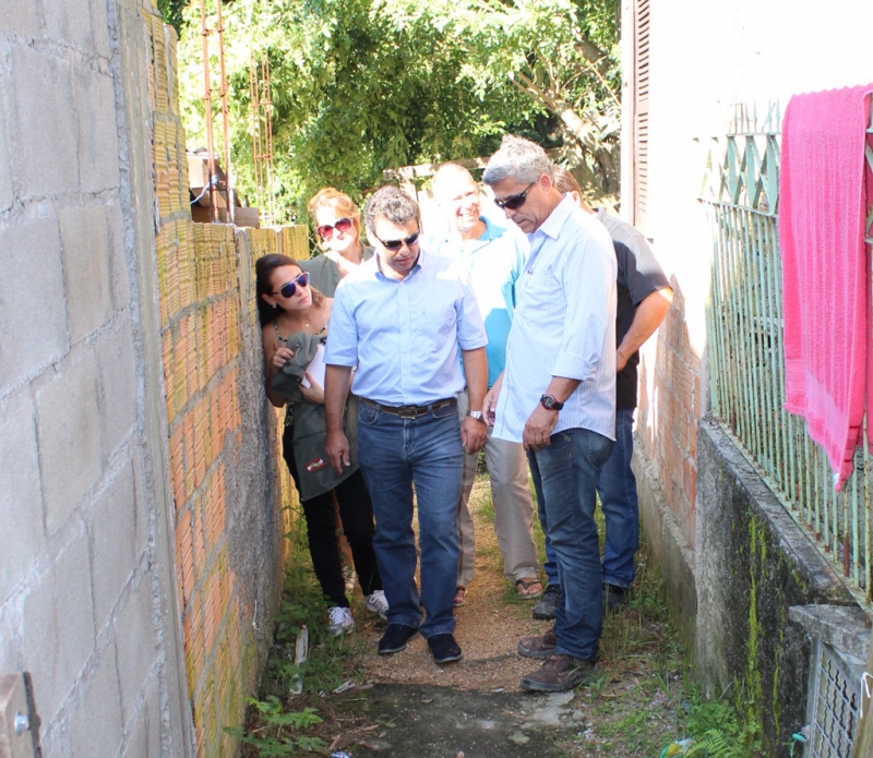 Secretário orienta obras em servidões do Jagatá
