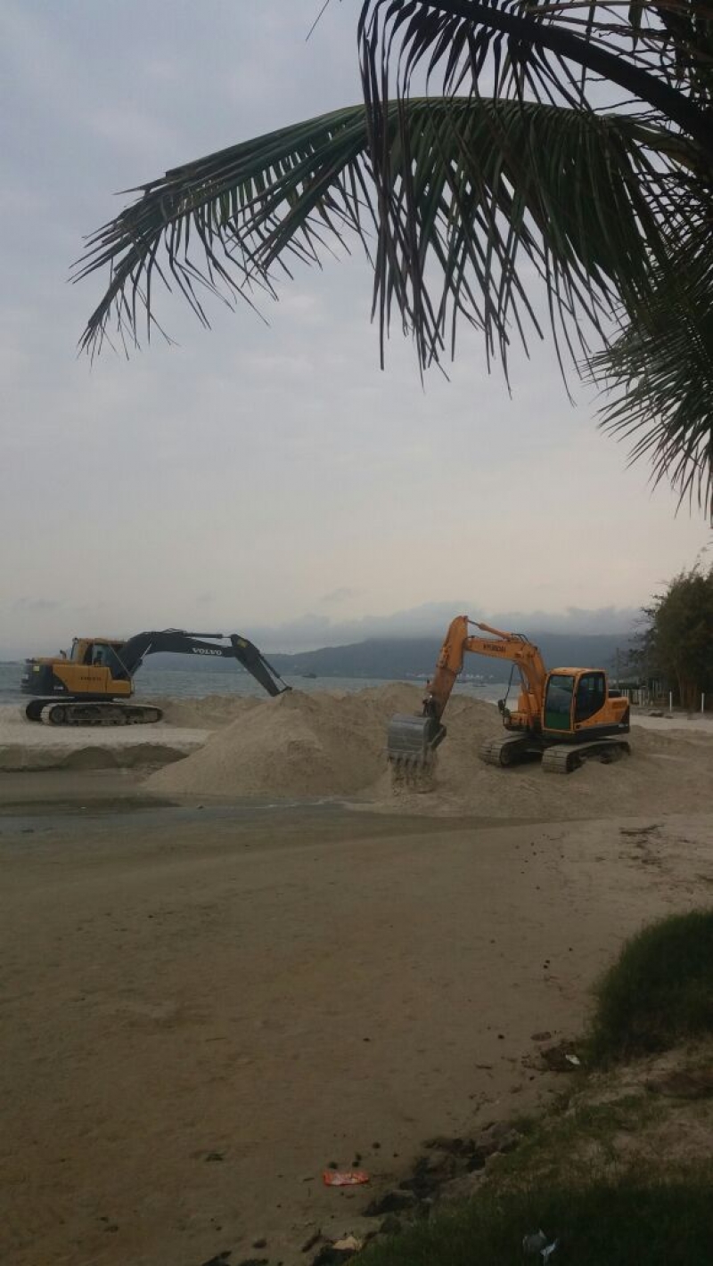 Reposta faixa de areia em Canasvieiras