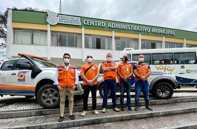 Defesa Civil auxilia Santo Amaro da Imperatriz por conta das chuvas