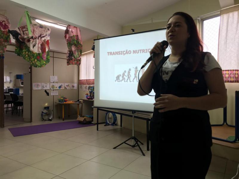 DEPAE realiza palestra sobre alimentação saudável no Neim Anjo da Guarda