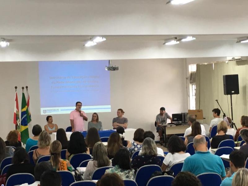 Mais de 2 mil estudantes têm jornada escolar em tempo integral pela PMF