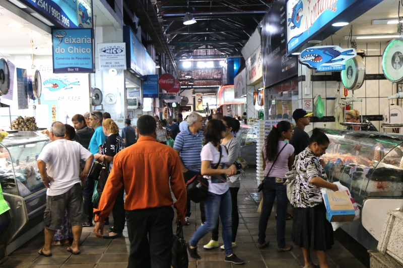 Peixarias terão atendimento normal no feriado