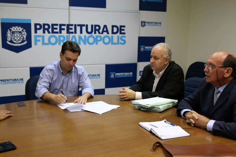 Prefeitura assume parque do Córrego Grande