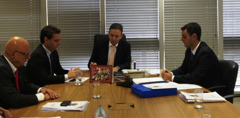 Prefeito e secretário têm encontro com Ministro das Cidades