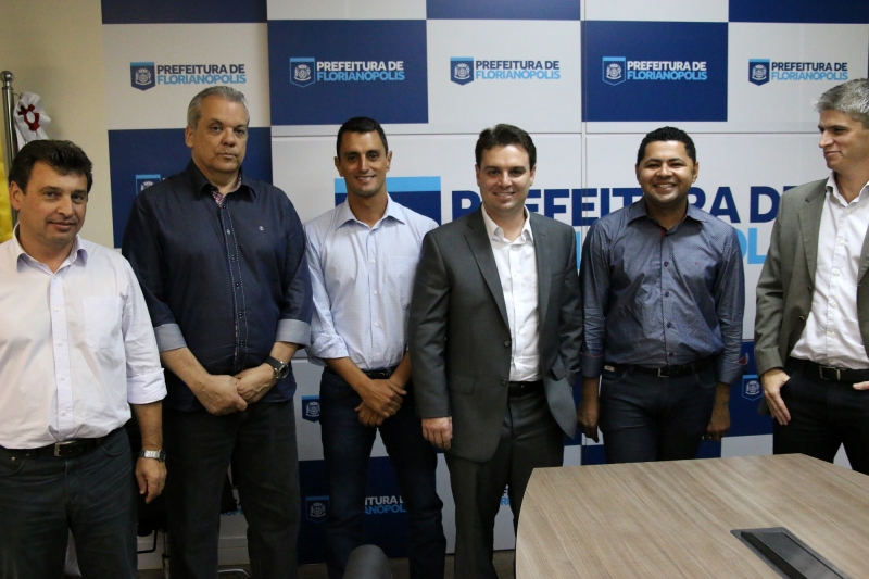 Prefeito anuncia mudanças em seu secretariado