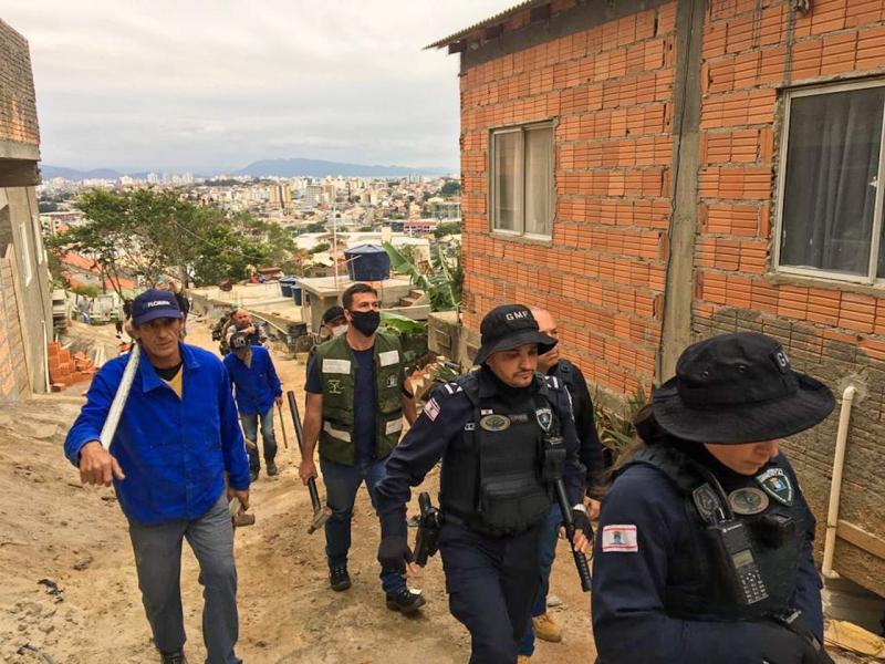 Prefeitura de Florianópolis realiza operação conjunta de combate a construções irregulares no Continente