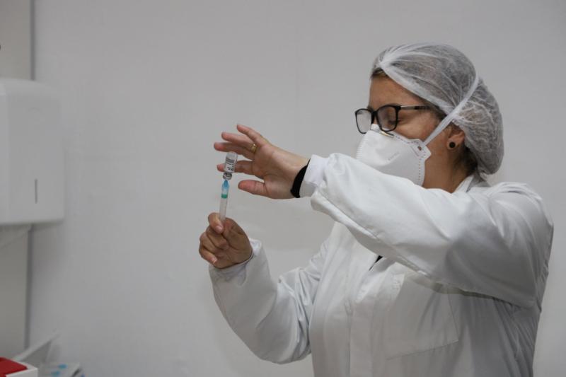Florianópolis continua vacinação contra Covid-19 e Influenza nesta quinta-feira, 14 de julho