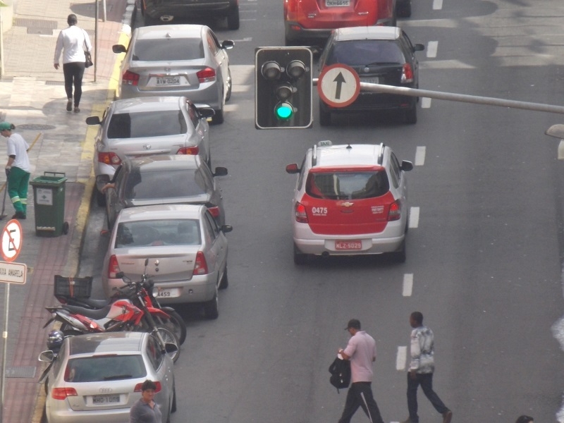Controles de semáforos são trocados na Capital