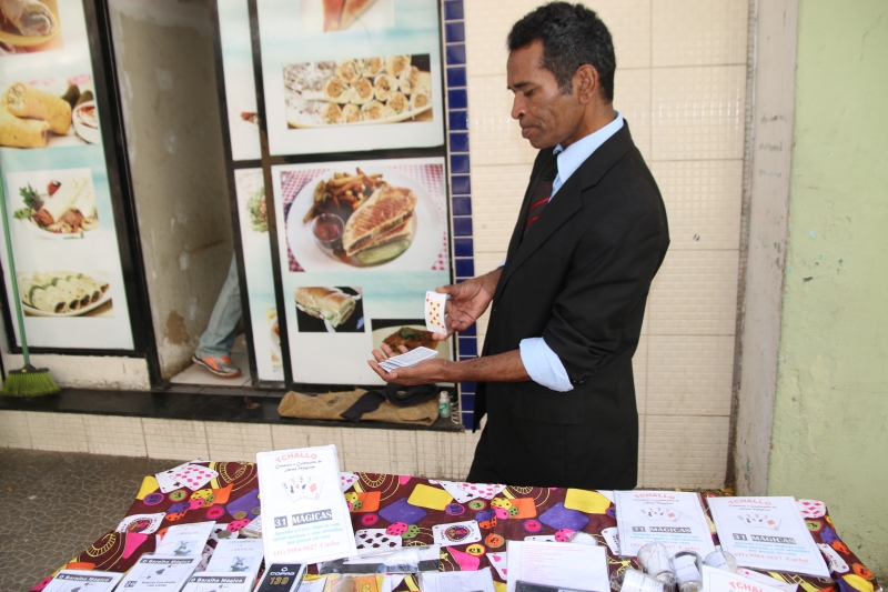Viva a Cidade: ilusionismo ​e feira de orgânicos