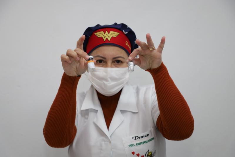 Prefeitura abre vacinação para meninos e meninas de 17 anos nesta quarta