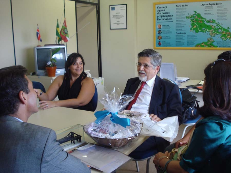 Florianópolis renova laços de amizade com os Açores