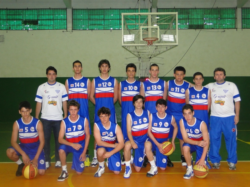 Adiee/Avaí/Fme vence Campeonato Metropolitano infanto de basquetebol.