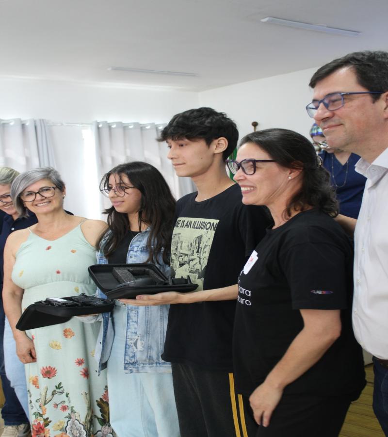 Profissionais e estudantes da rede são premiados por desempenho no Floripa Mais Tec