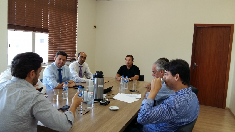 Reunião com entidades representativas