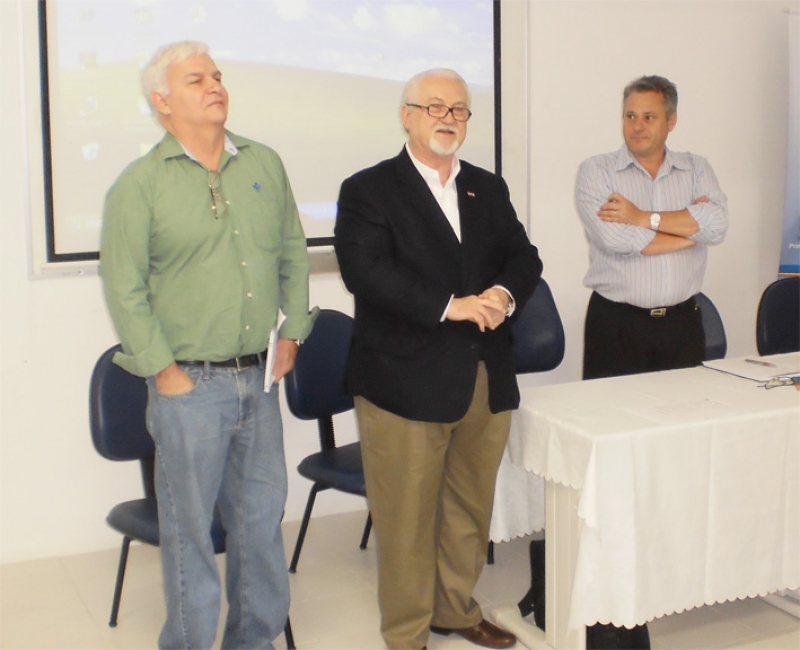 Gestores de Saúde da Grande Florianópolis estão reunidos na capital