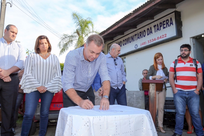 Decreto permite regularizar água e luz para mais de 30 mil moradores