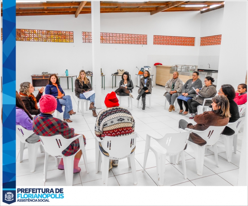 Evento discute a condição da mulher na sociedade