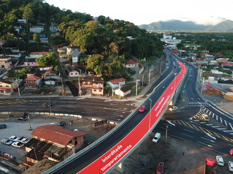 Elevado do Rio Tavares terá faixa interditada temporariamente 