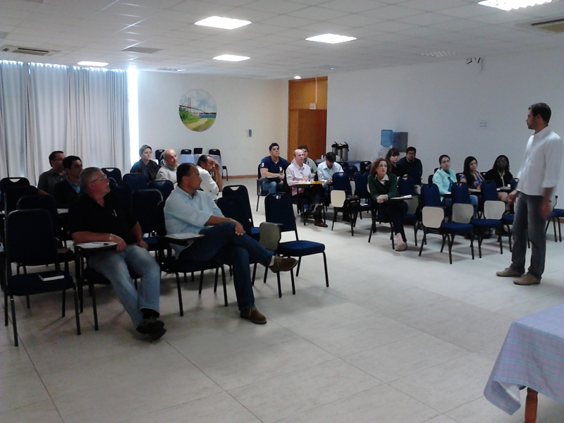 Secretaria orienta como gerenciar resíduos em obras