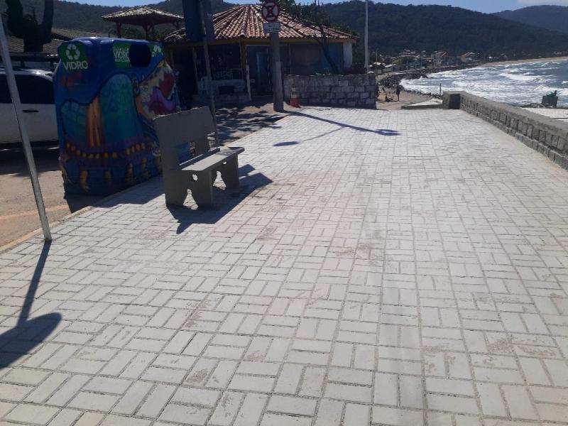 Prefeitura de Florianópolis revitaliza mirante da Armação