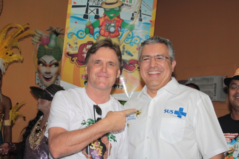 Prefeito apoia ministro da saúde no lançamento da campanha contra a Aids